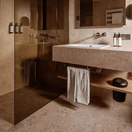 Hotel Auerhahn 4*