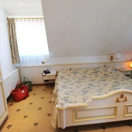 Hotel Auerhahn 4*